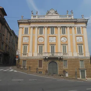 Jackie O' A La Maison Bérgamo